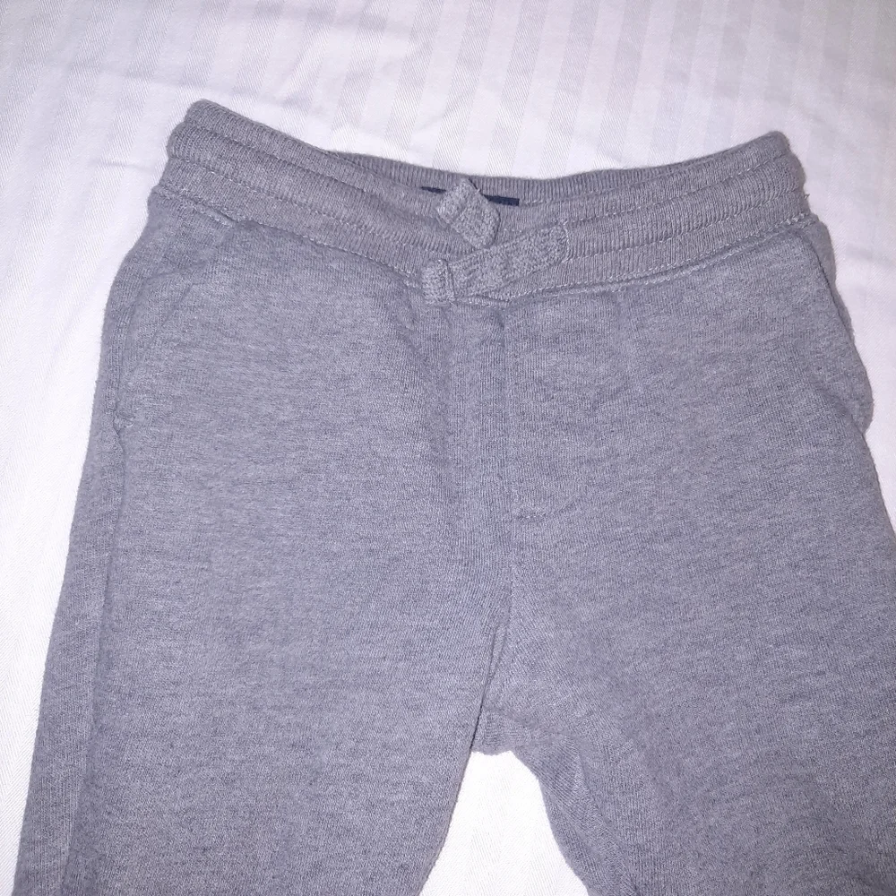 OshKosh Sweat Pants Boys Size 24 Months
